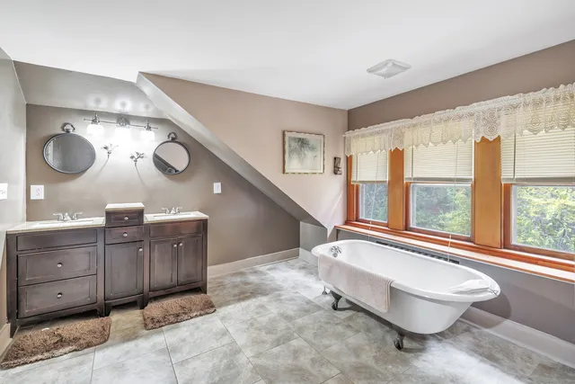 $460,000 | 249 Hawthorne Avenue, Derby, CT 06418