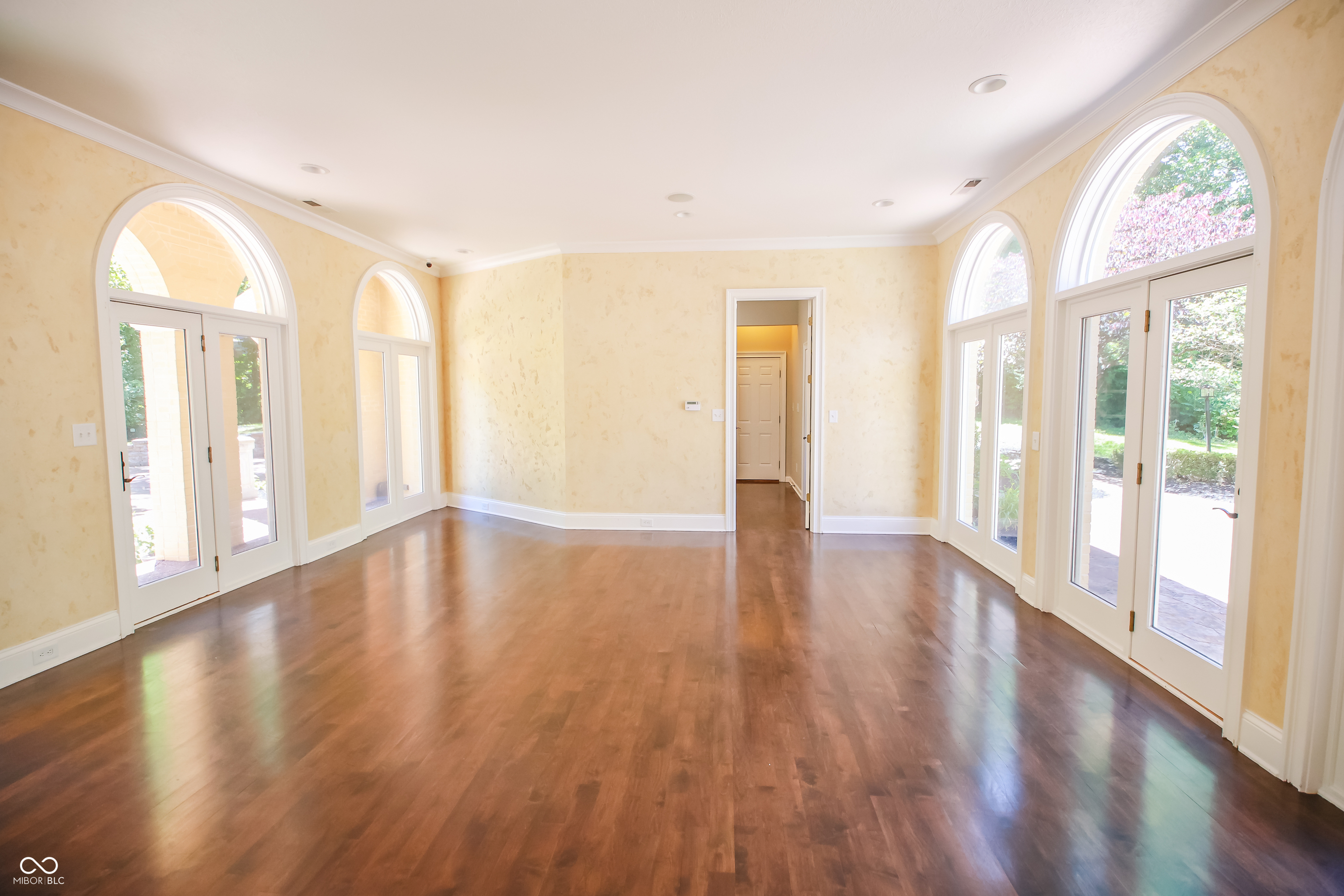 5710 Brookwood Road Indianapolis, IN 46226 - Photo 9 of 135