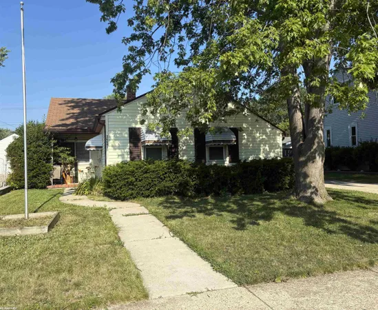 $95,000 | 26641 Pattow Street, Roseville, MI 48066