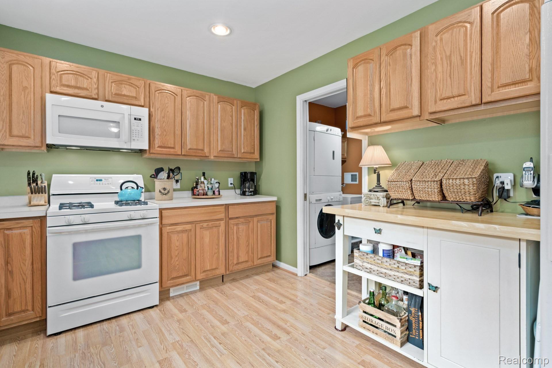 3090 York Road Rochester, MI 48309 - Photo 17 of 35 3090-York-Rd-17.jpg
