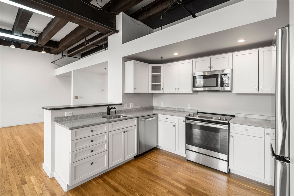 259 A Street, Unit 21 Boston, MA 02210 - Photo 6 of 18