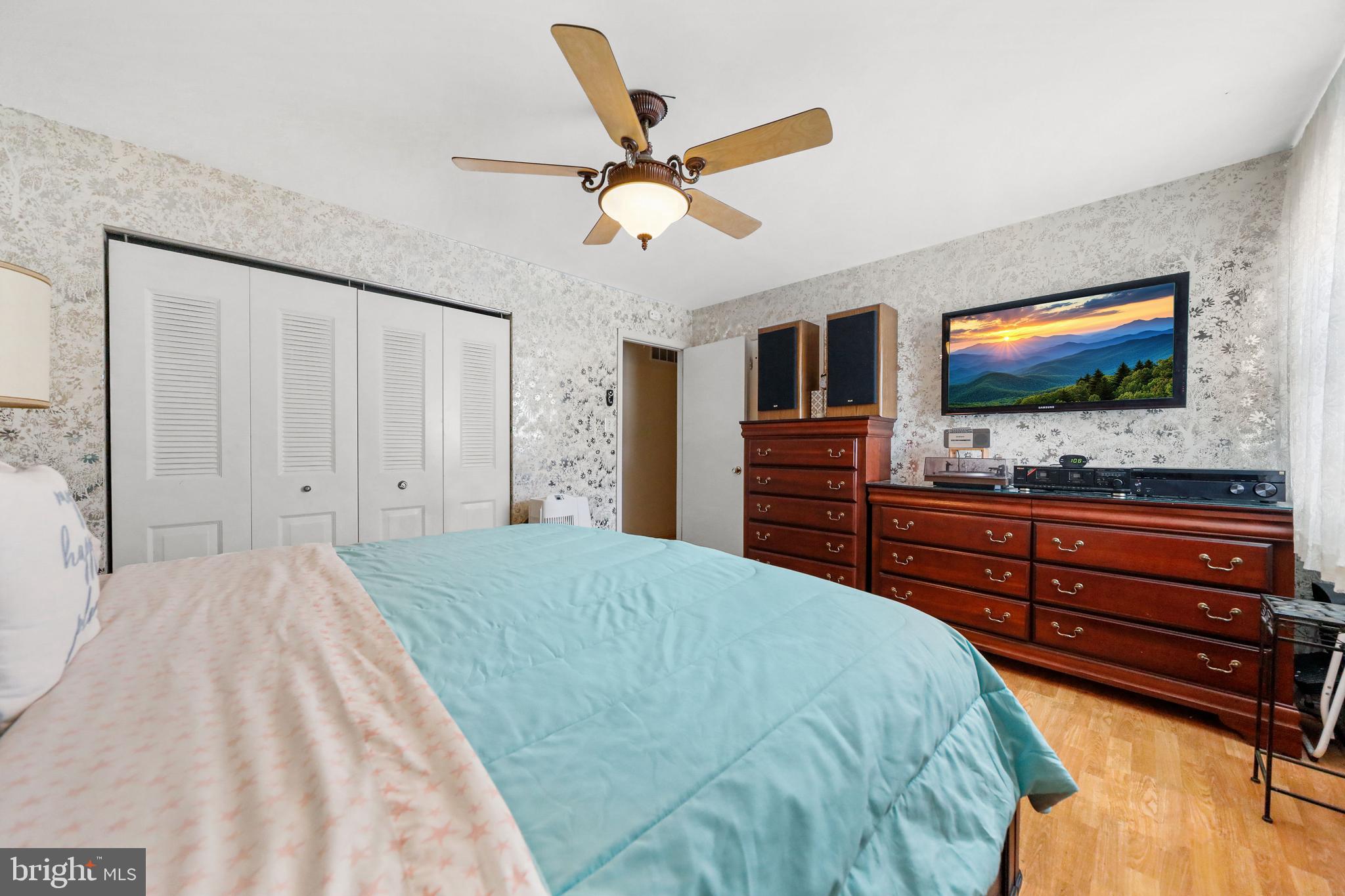 4 Brighton Court Westampton, NJ 08060 - Photo 17 of 29 Master Bedroom view