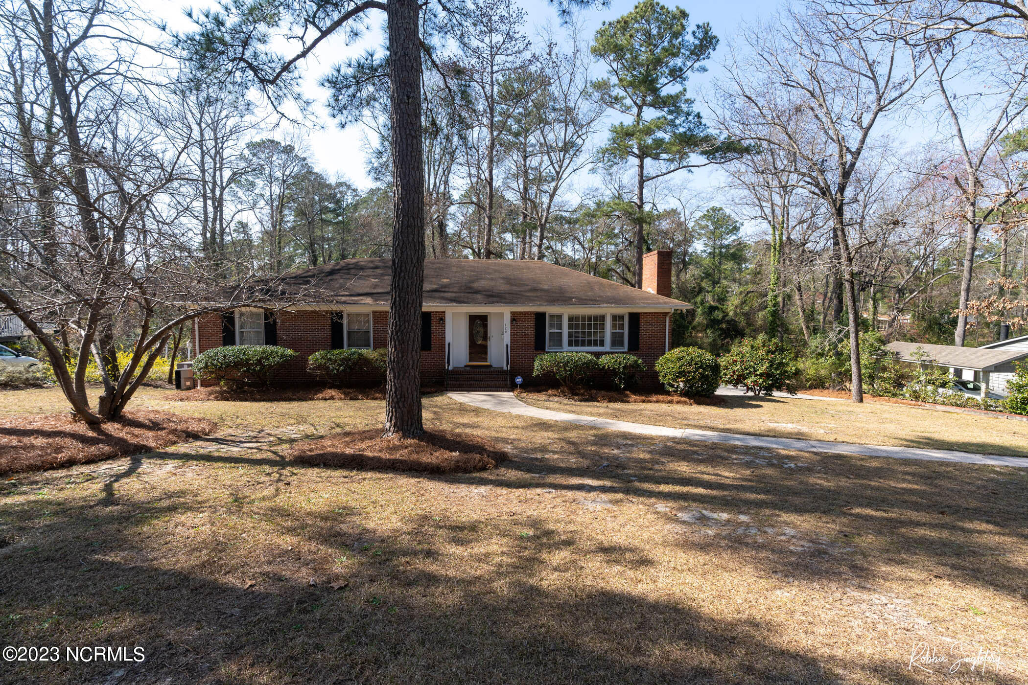 120 Woodland Road Rockingham, NC 28379 - Photo 5 of 44 EEAC8707-4481-44AB-A0A9-71D8BD6E1BE8