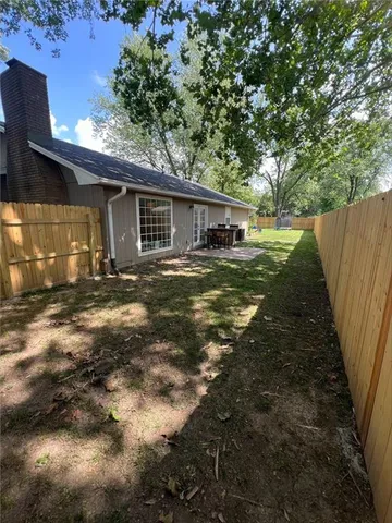 $245,000 | 308 Caroline Drive, Frontenac, KS 66763