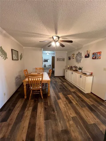 $245,000 | 308 Caroline Drive, Frontenac, KS 66763