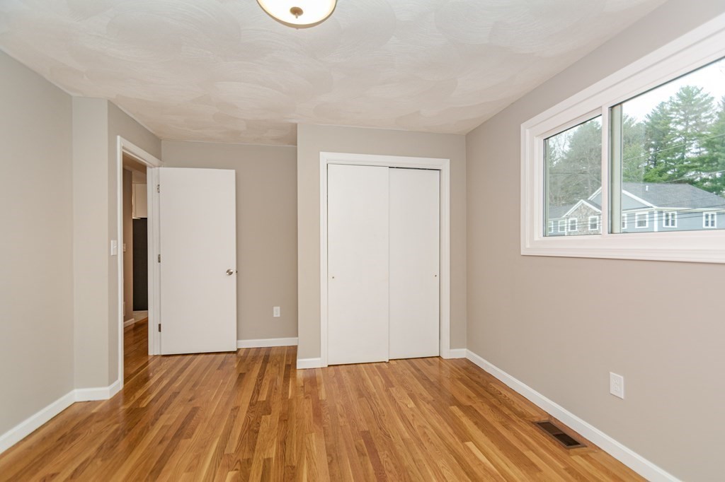 32 Fowler Road Lowell, MA 01854 - Photo 12 of 34