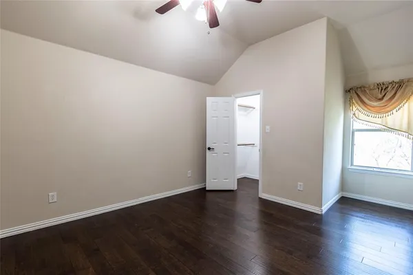 $3,500 | 2931 Bandera, Grand Prairie, TX 75054