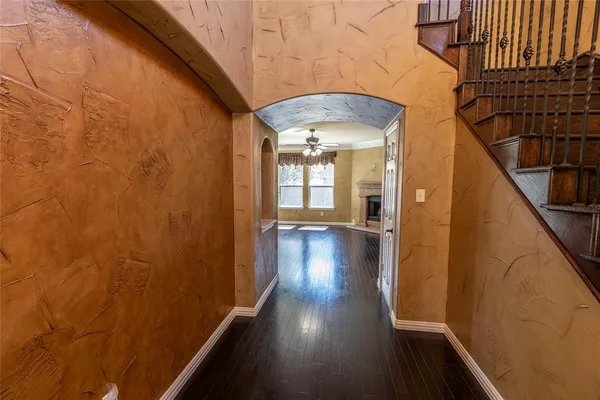 $3,500 | 2931 Bandera, Grand Prairie, TX 75054