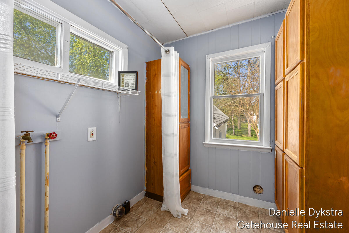 Undisclosed Address Belding, MI 48809 - Photo 11 of 21 803-James_011