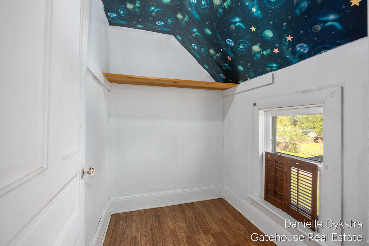 Undisclosed Address Belding, MI 48809 - Photo 17 of 21 803-James_017