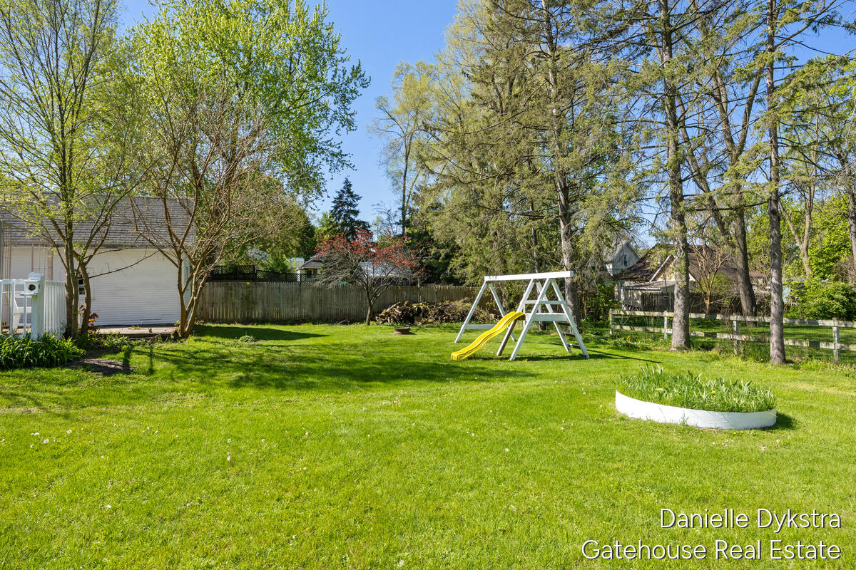 Undisclosed Address Belding, MI 48809 - Photo 20 of 21 803-James_020