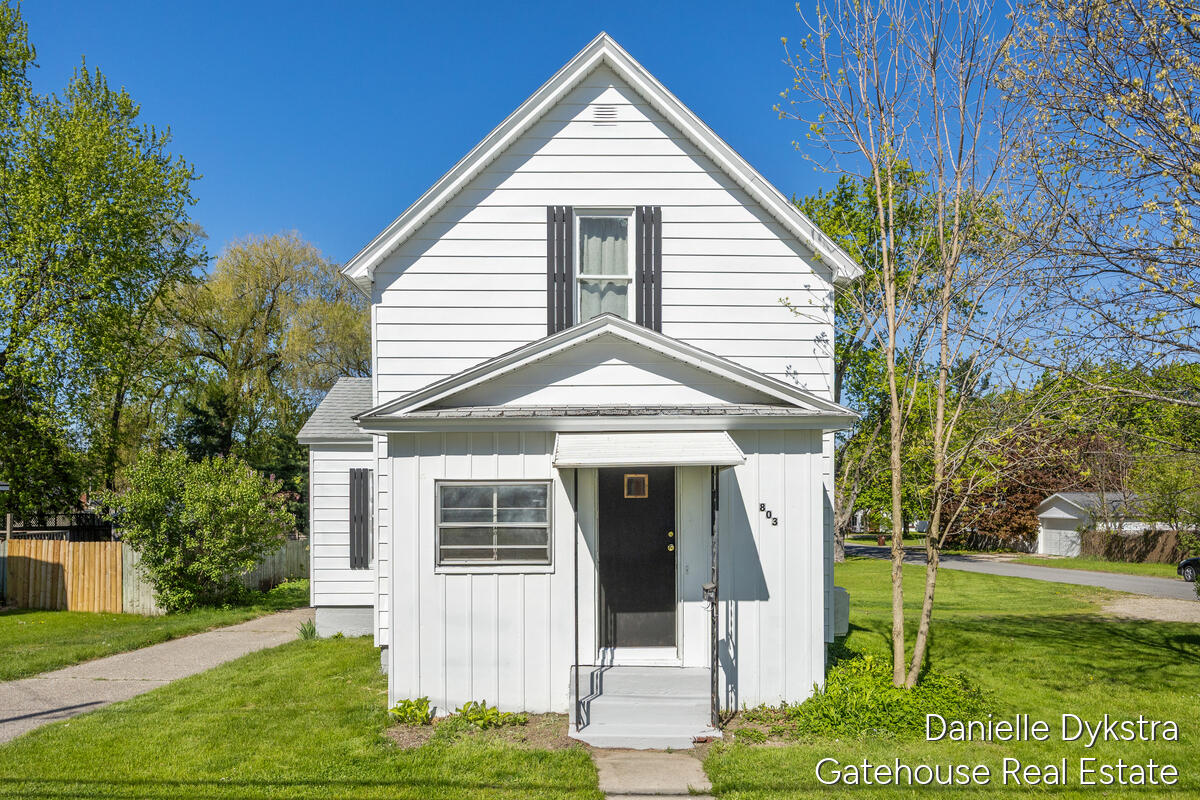 Undisclosed Address Belding, MI 48809 - Photo 2 of 21 803-James_001