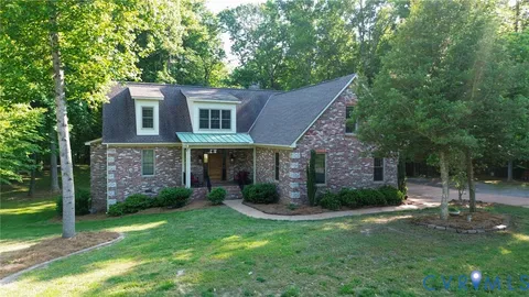 $986,000 | 7327 Crush Court, New Kent, VA 23124