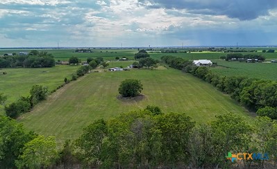 7805 Barbarosa Road New Braunfels, TX 78130 - Photo 23 of 24 a view of a lake with a city