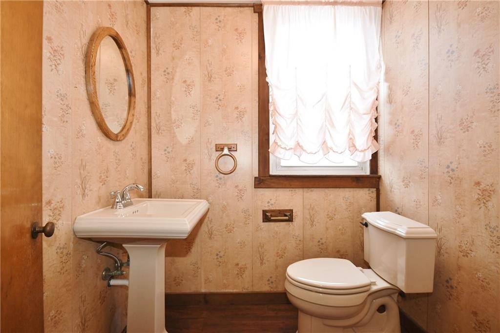 5609 Verona Road Verona, PA 15147 - Photo 21 of 24 Gallery Image 21
