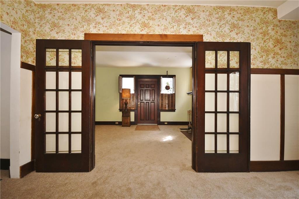 5609 Verona Road Verona, PA 15147 - Photo 5 of 24 Gallery Image 5