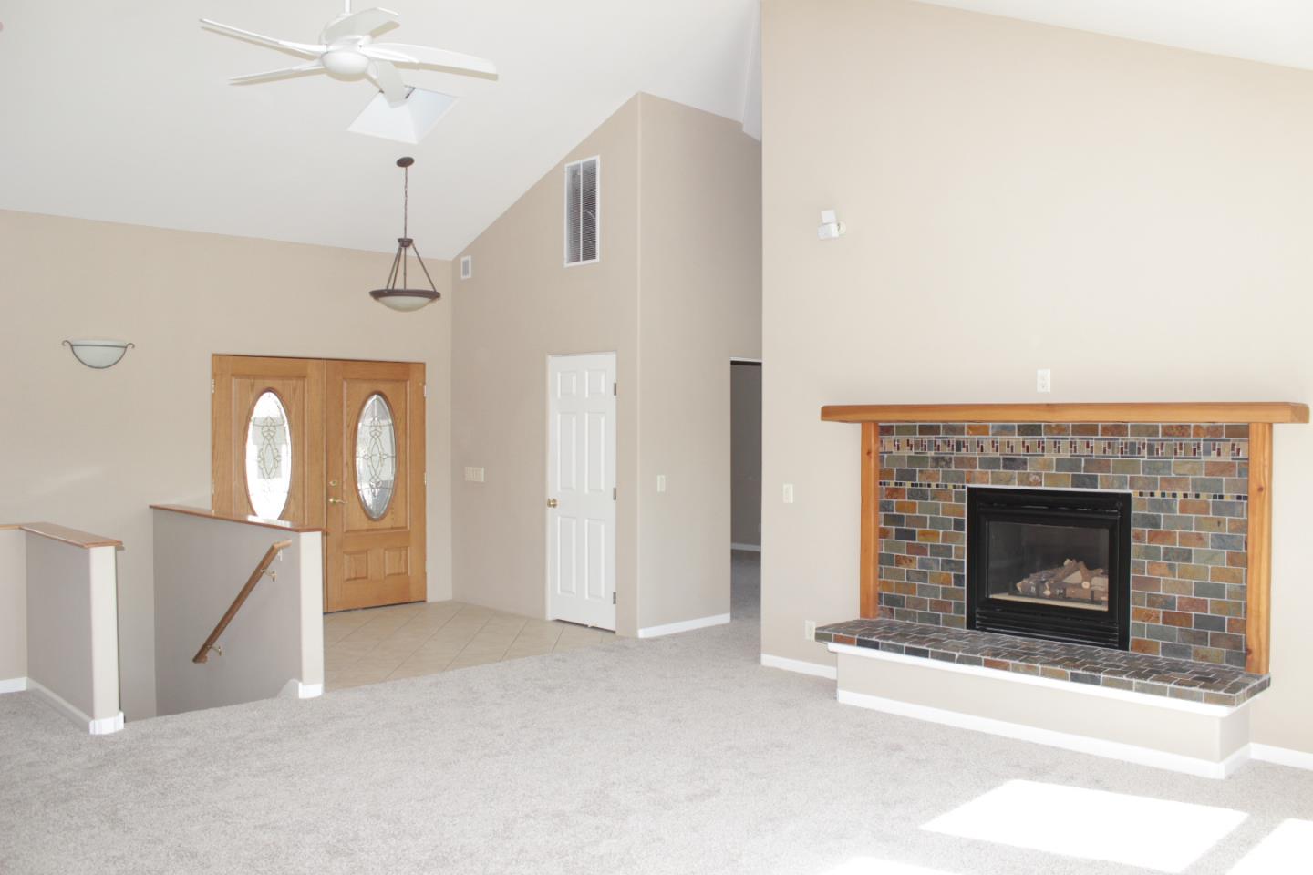 34986 Sky Ranch Road Carmel Valley, CA 93924 - Photo 2 of 20 Gallery Image 2