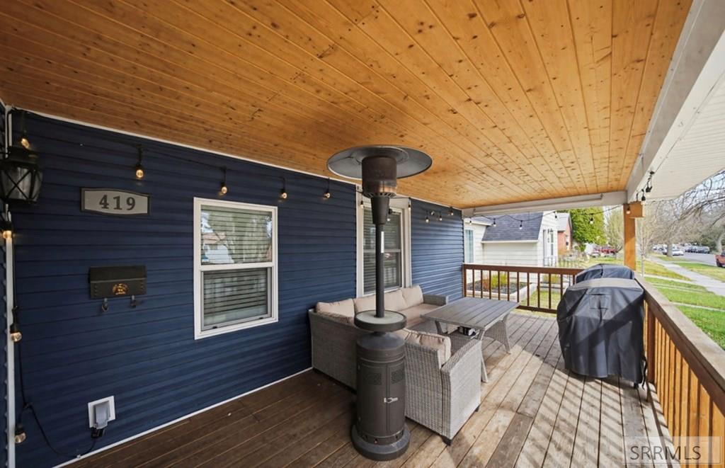 419 4th Street Idaho Falls, ID 83401 - Photo 7 of 61