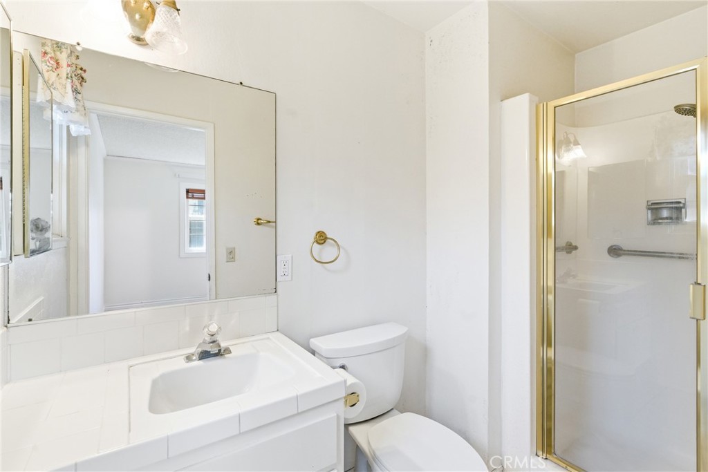 4720 Reeder Avenue Oxnard, CA 93033 - Photo 11 of 21