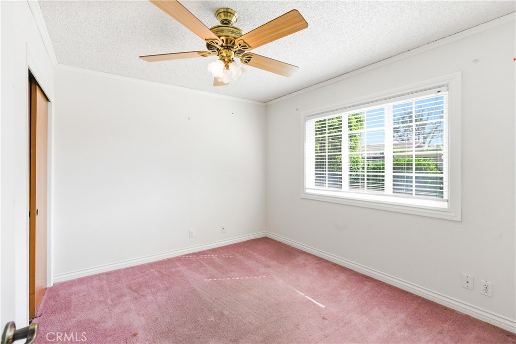 4720 Reeder Avenue Oxnard, CA 93033 - Photo 13 of 21