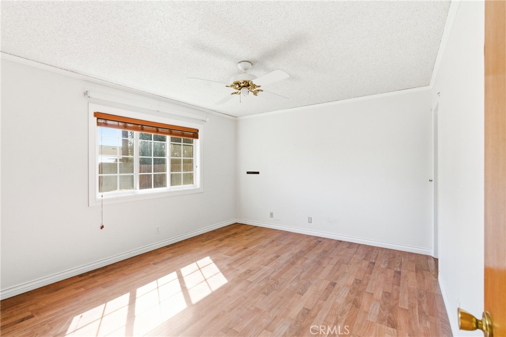 4720 Reeder Avenue Oxnard, CA 93033 - Photo 10 of 21