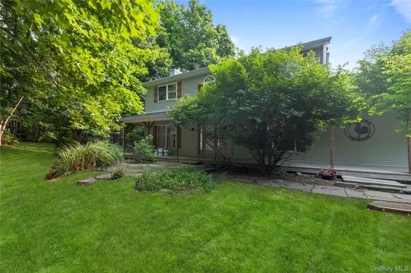 $3,600 | 7 Van Keuren Avenue, Pine Bush, NY 12566