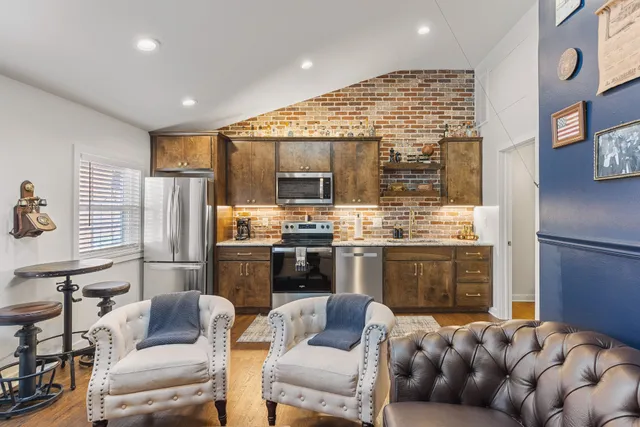 $2,499,000 | 1222 Gallatin Avenue, Nashville, TN 37206