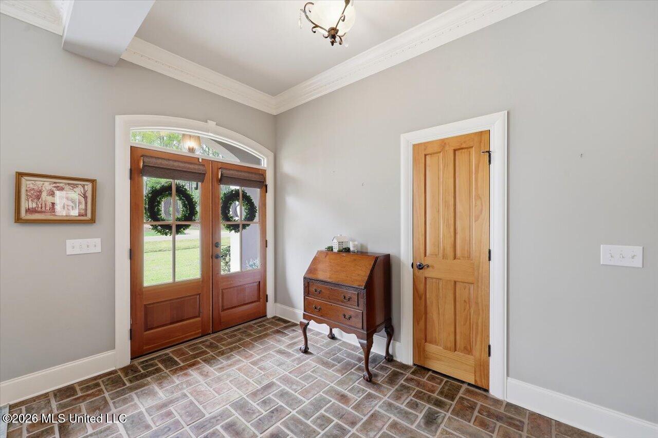112 Magnolia Boulevard Florence, MS 39073 - Photo 5 of 41 06-112 Magnolia Springs Blvd _ Home Tour