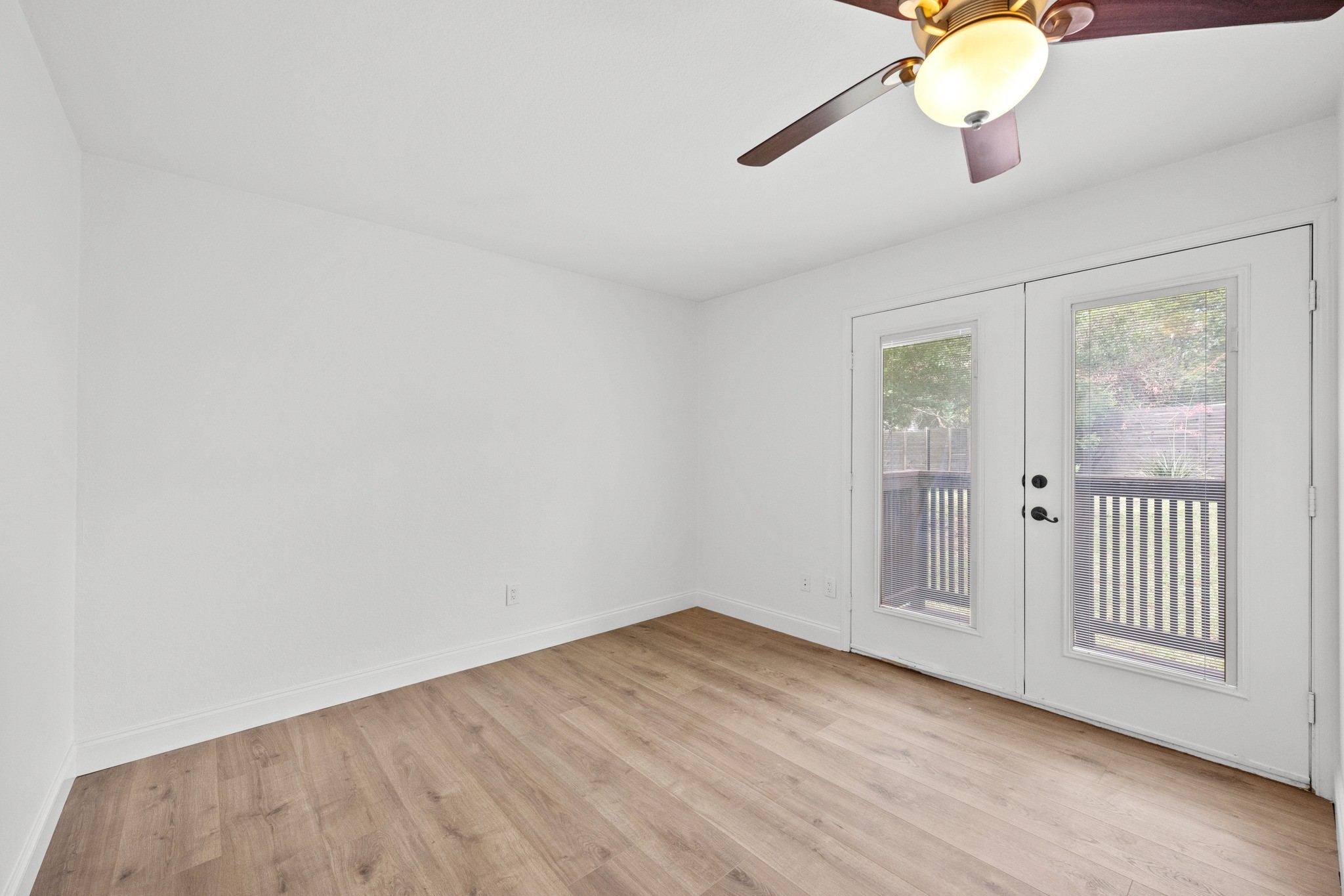 7210 Smokey Hill Road Austin, TX 78736 - Photo 9 of 30