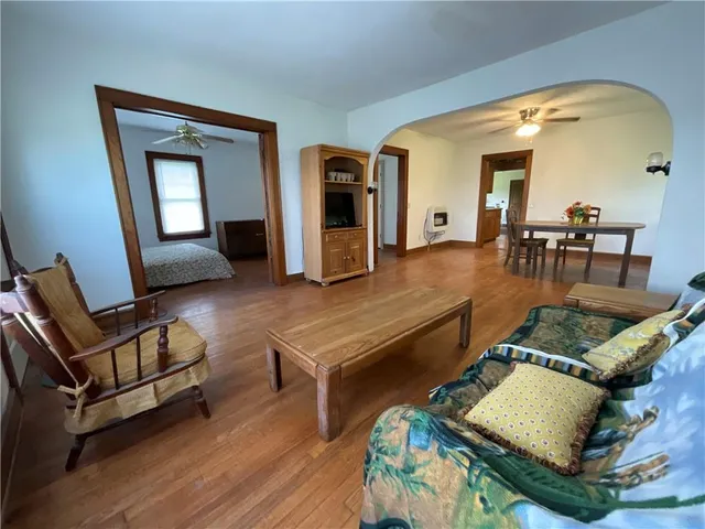 $160,500 | 18615 137th Street, Pattonsburg, MO 64670