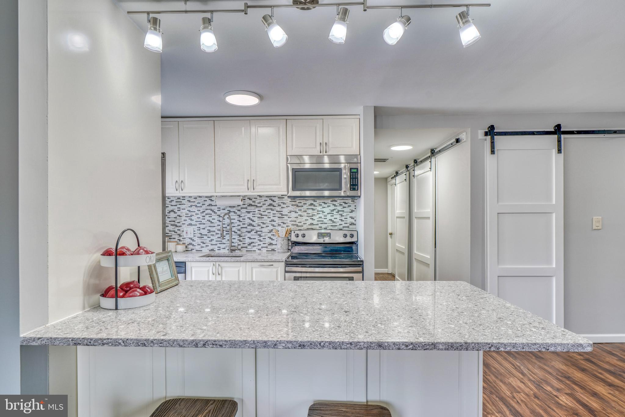 405 South Sharp Street, Unit R 3 Baltimore, MD 21201 - Photo 15 of 51