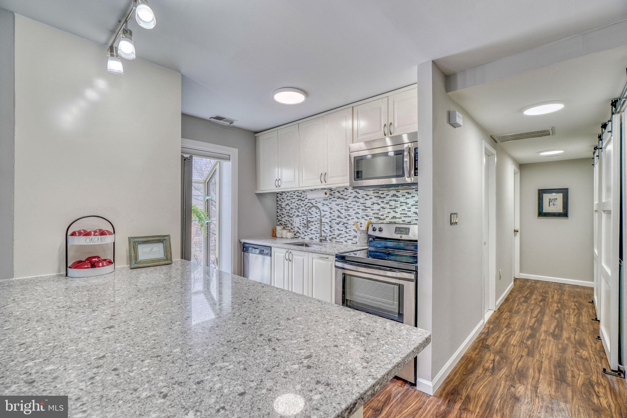 405 South Sharp Street, Unit R 3 Baltimore, MD 21201 - Photo 16 of 51