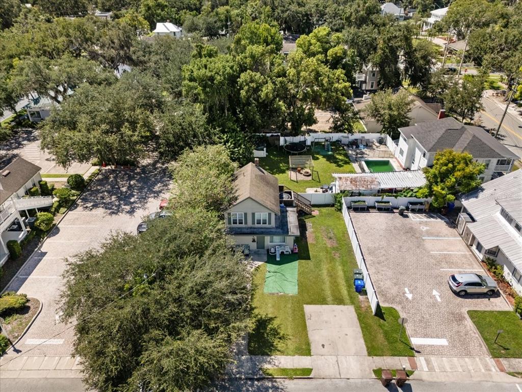 812 West Bryan Street Kissimmee, FL 34741 - Photo 17 of 27 an aerial view of a house with a garden