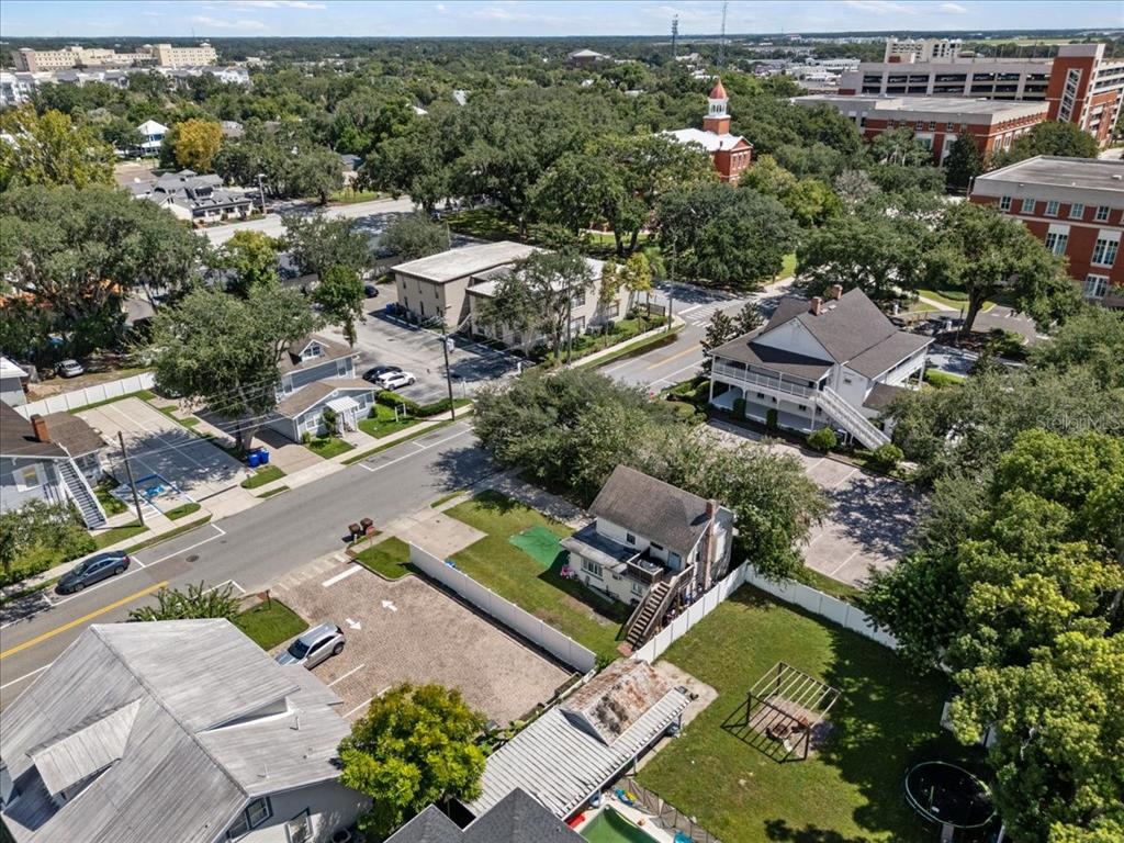 812 West Bryan Street Kissimmee, FL 34741 - Photo 25 of 27 an aerial view of residential houses with outdoor space