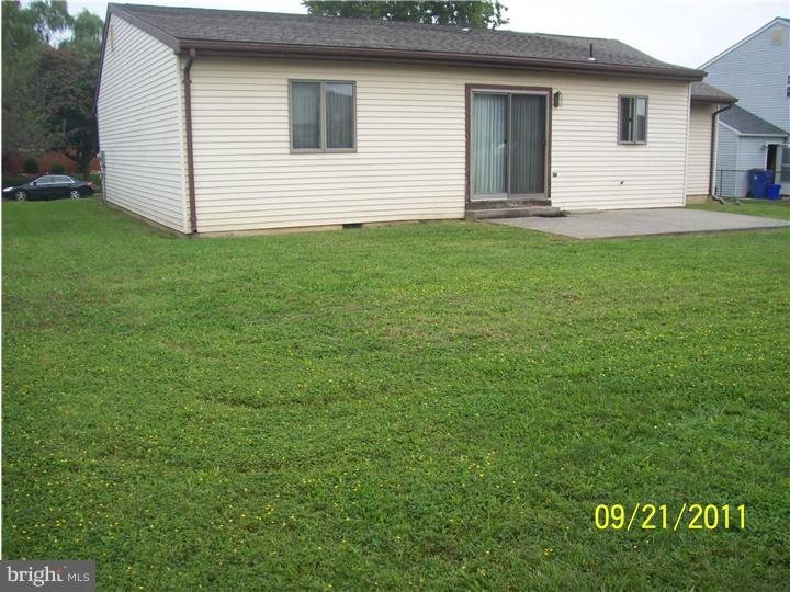 2512 Nashua Road Bensalem, PA 19020 - Photo 2 of 11 Exterior Back
