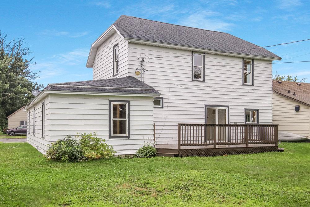 19 West Gates Street Rice Lake, WI 54868 - Photo 4 of 27