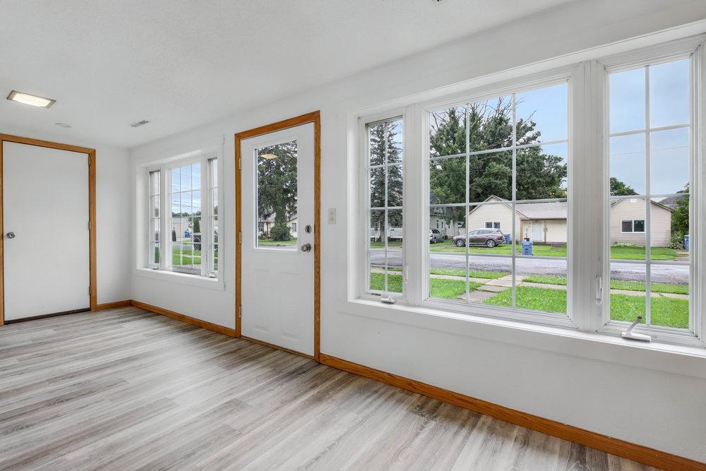 19 West Gates Street Rice Lake, WI 54868 - Photo 9 of 27