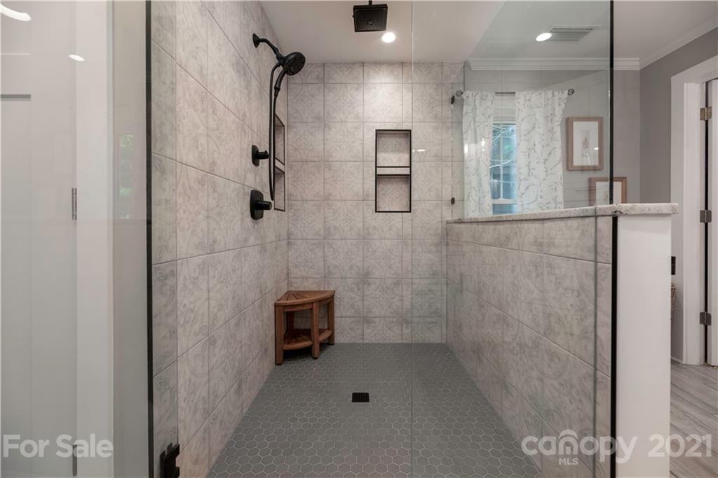148 Lakeland Road Mooresville, NC 28117 - Photo 15 of 48 a bathroom with a shower