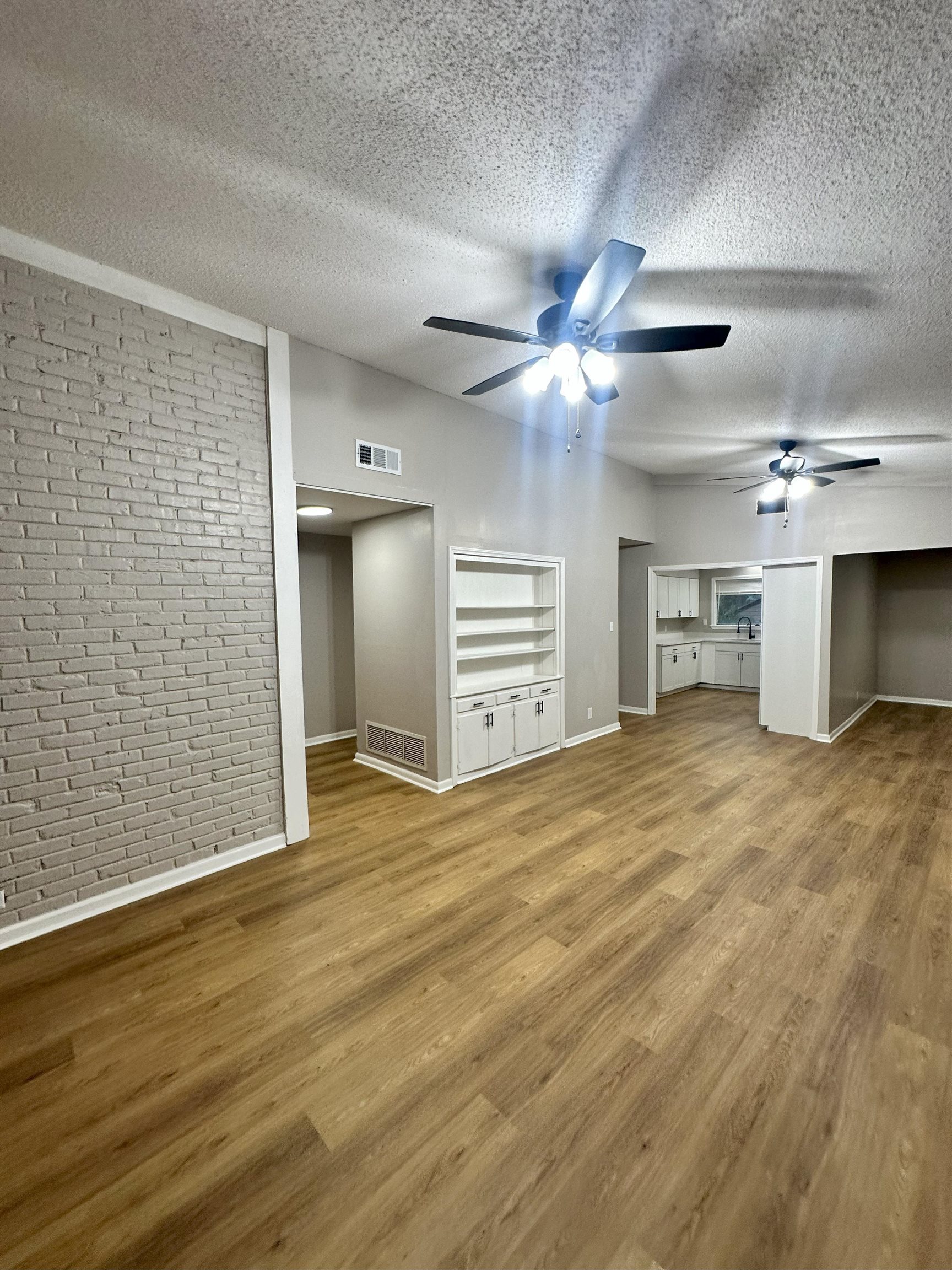 2820 Range Line Road Memphis, TN 38127 - Photo 20 of 35 a view of a livingroom with a fireplace