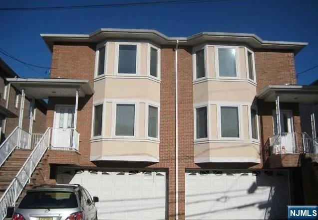 $4,000 | 15 East Ruby Avenue, Unit B, Palisades Park, NJ 07650