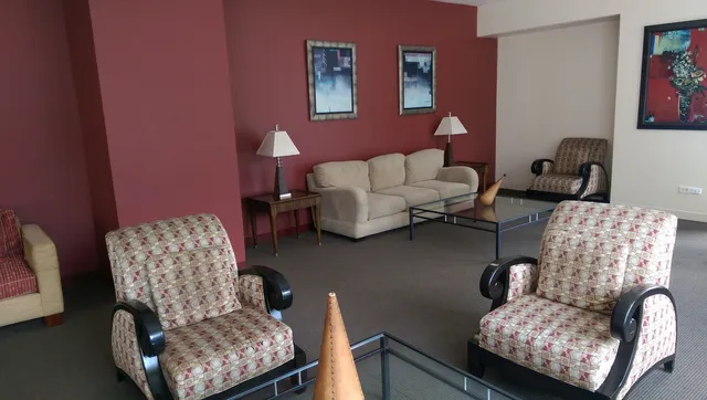 $214,900 | 512 North McClurg Court, Unit 2003, Chicago, IL 60611