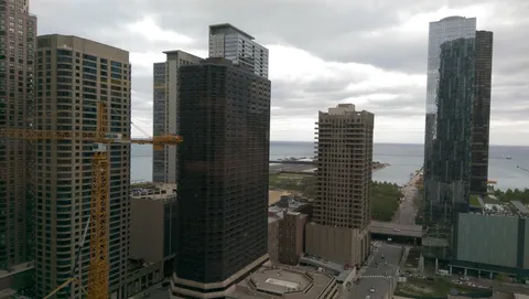 $214,900 | 512 North McClurg Court, Unit 2003, Chicago, IL 60611