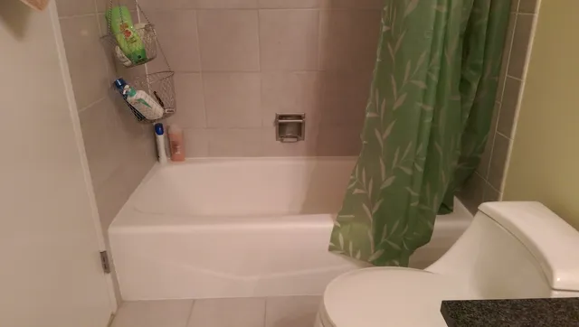 $214,900 | 512 North McClurg Court, Unit 2003, Chicago, IL 60611