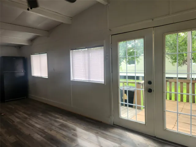 $925 | 4439 13th Street, Bacliff, TX 77518