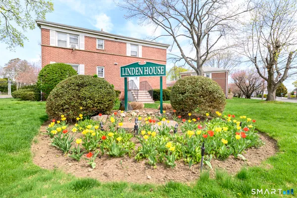 $325,000 | 250 Glenbrook Road, Unit 38C, Stamford, CT 06906