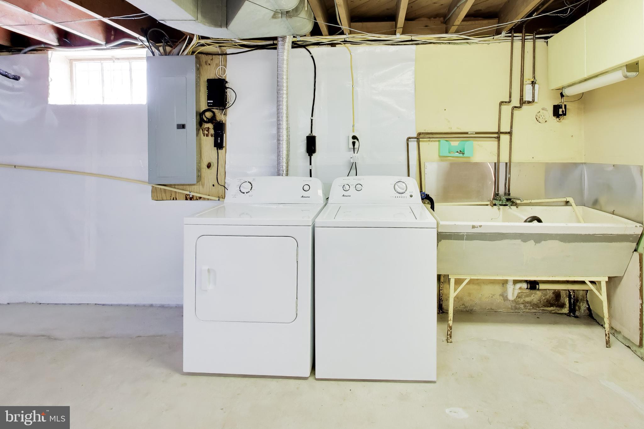 5707 Greenleaf Road Cheverly, MD 20743 - Photo 26 of 40 Bright and functional laundry space.