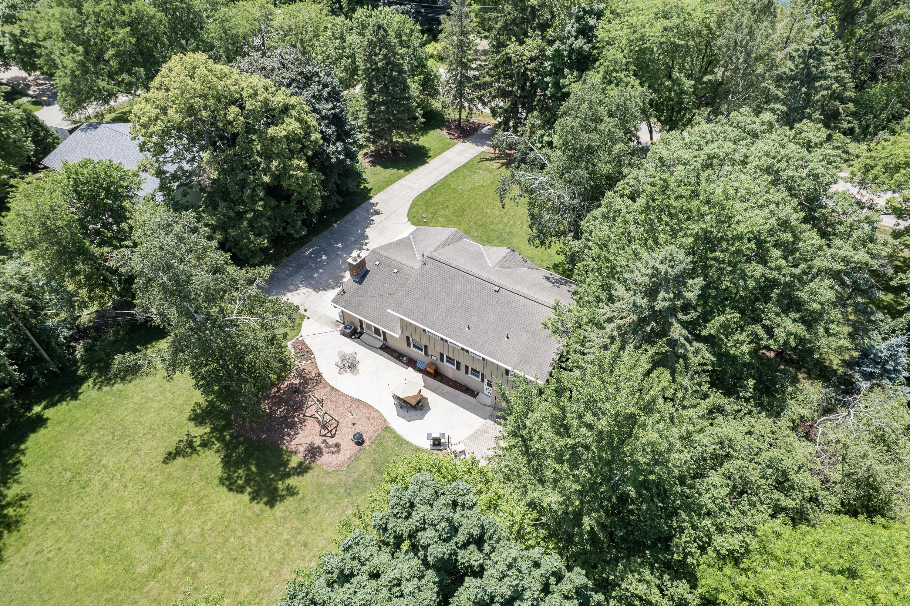 5600 South Kurtz Road Hales Corners, WI 53130 - Photo 52 of 59 26