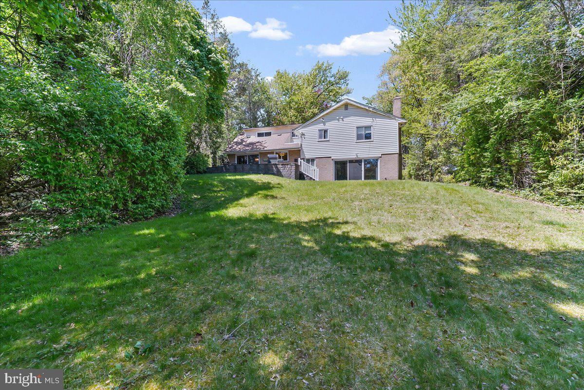 275 Barwynne Road Wynnewood, PA 19096 - Photo 33 of 39