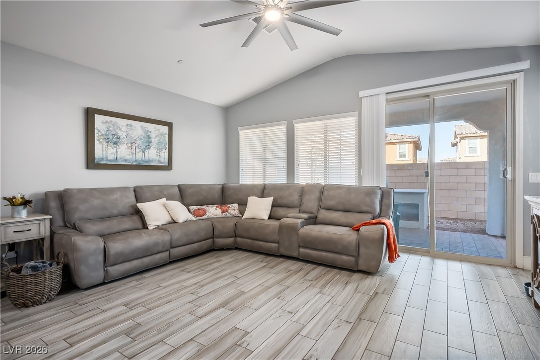 276 Kindly Way Henderson, NV 89011 - Photo 16 of 49