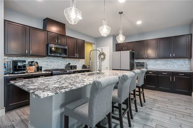 $2,800 | 276 Kindly Way, Henderson, NV 89011